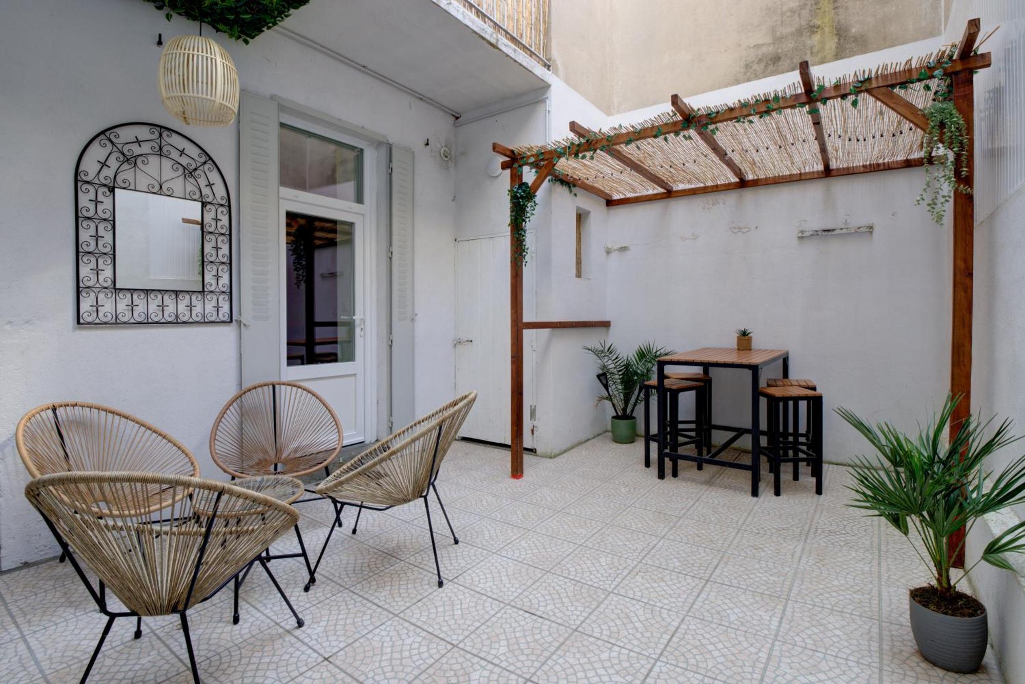 “Le Terracotta” Terrasse -Centre Ville- Cosy Bourg-en-Bresse Exterior photo
